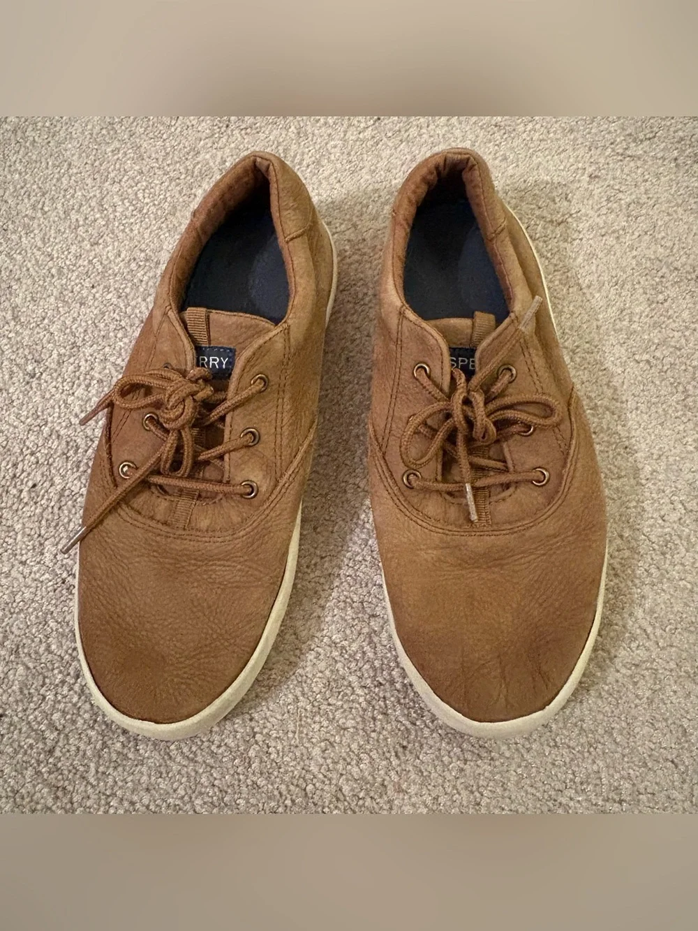 Sperry Men’s size 4 Tan Leather Lace-Up Boat Shoes